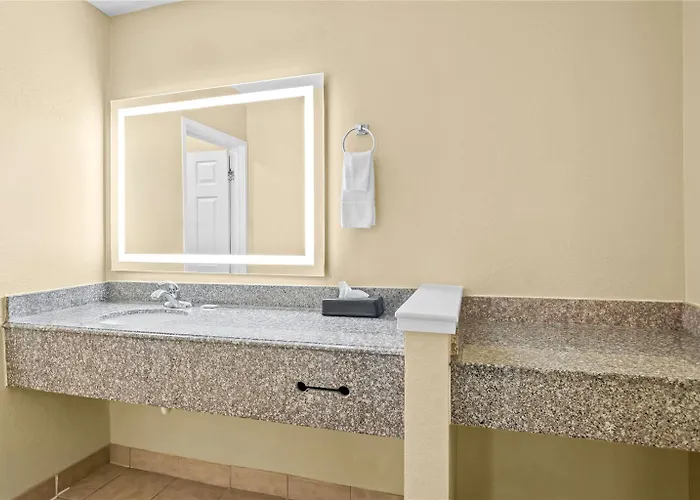 Motel Days By Wyndham Near Airport Lafayette