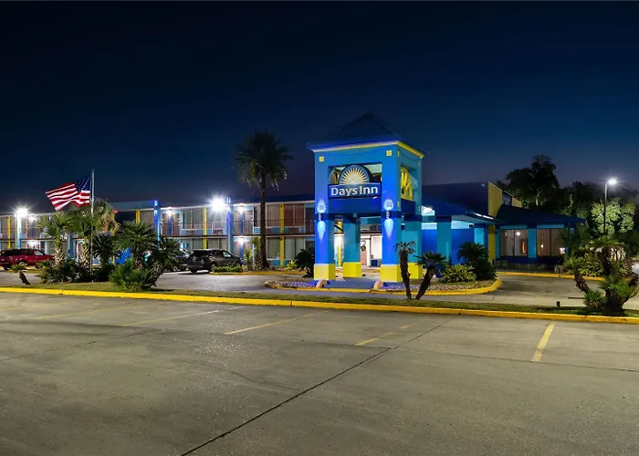 Days By Wyndham Near Airport Motel 2*