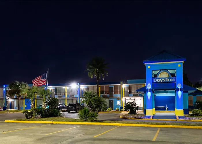 Days By Wyndham Near Airport