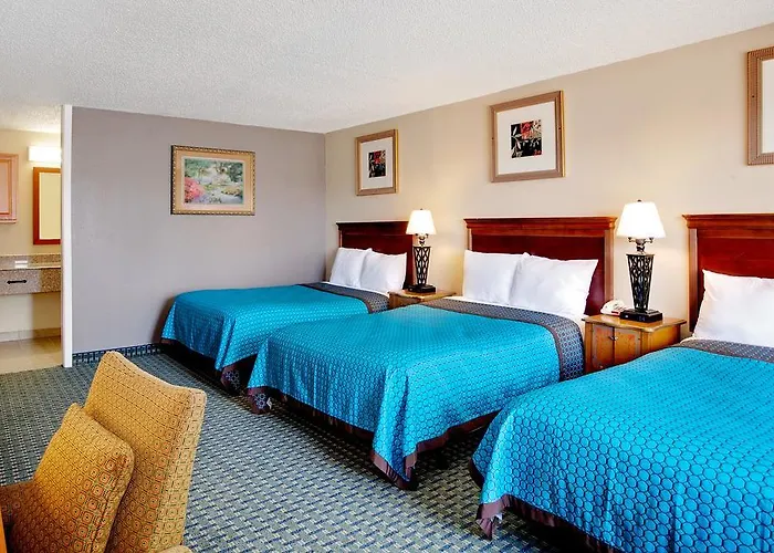Days By Wyndham Near Airport Lafayette